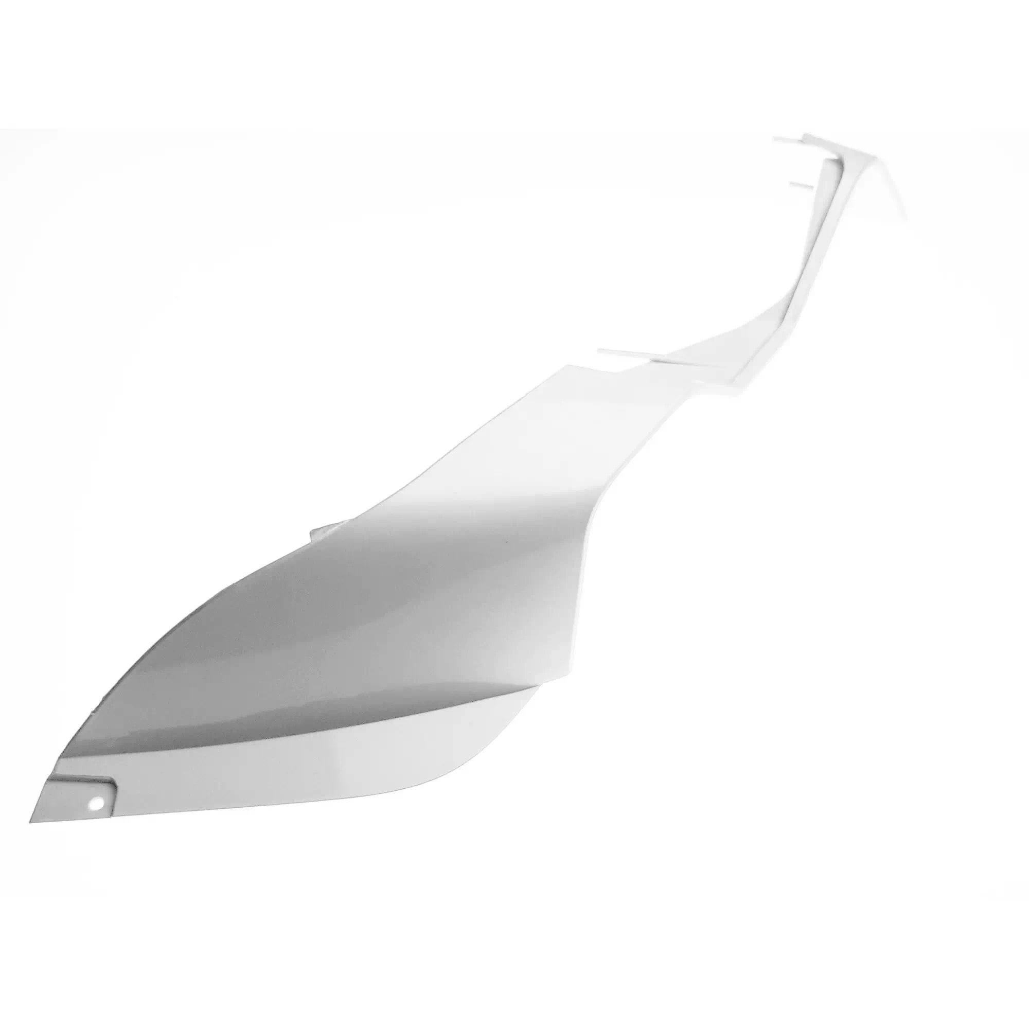 KUBA ALTERRA 580 ÖN FAR ALT PLASTİĞİ BEYAZ SOL #KM 73821